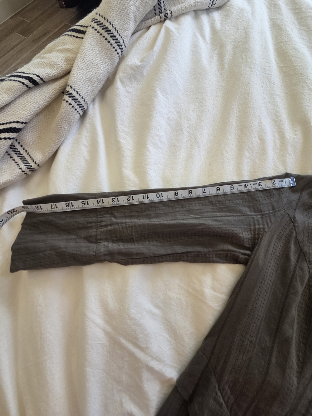 Cabi Button-Front Mini Dress/Cardigain - Picture 5 of 7